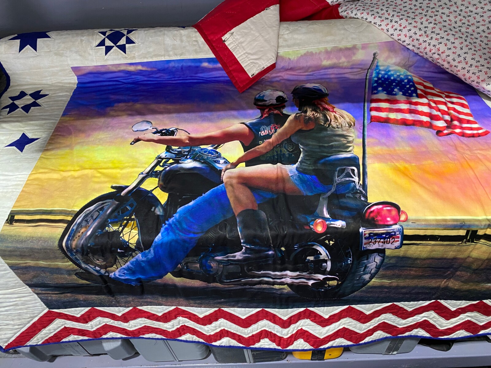 Motorcycle Theme American flag Quilt