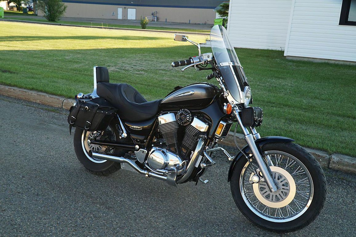 2002 Intruder 1400 custom