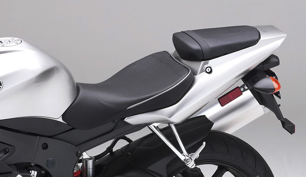 publikum hjælp tage medicin Corbin Motorcycle Seats & Accessories | Yamaha R6 | 800-538-7035